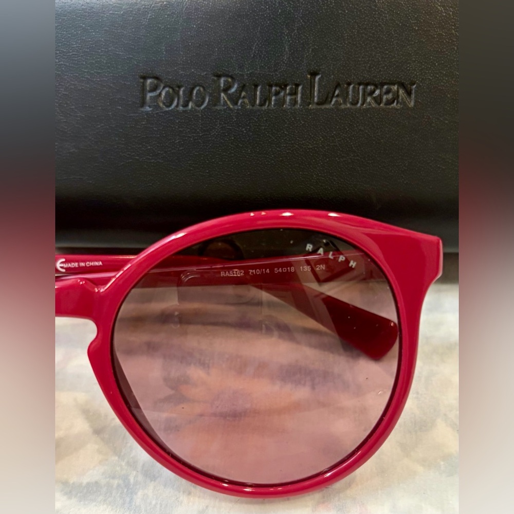 EUC!! POLO RALPH LAUREN PINK ROUNDED WOMEN’S SUNGLASSES AND NWT SILK SCARF - Picture 8 of 11